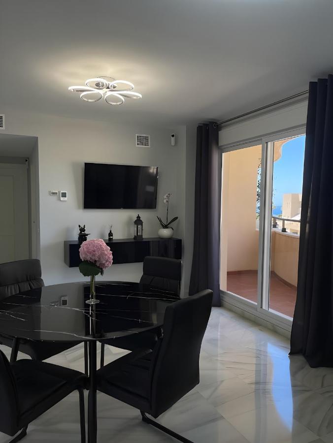 Luxury Apartment Benalmadena First Line Exteriér fotografie